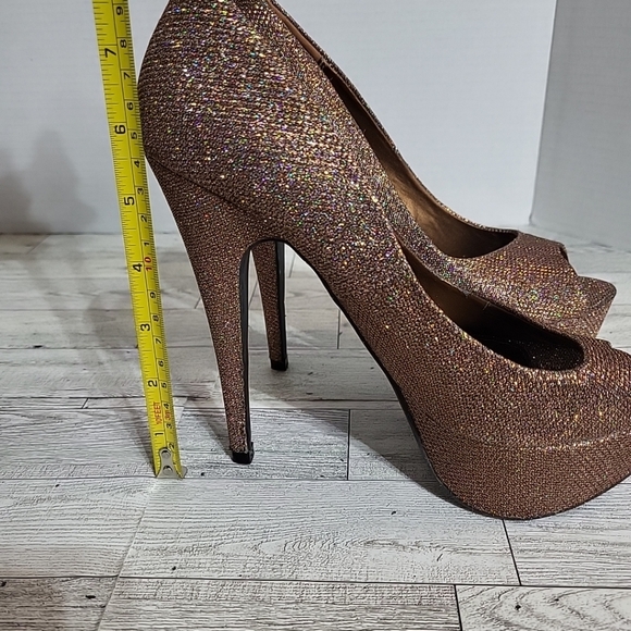 Forever 21 Burnished‎ Gold Glitter Platform Heels Size 7 Open Toe 5.5" Heel - Picture 12 of 13